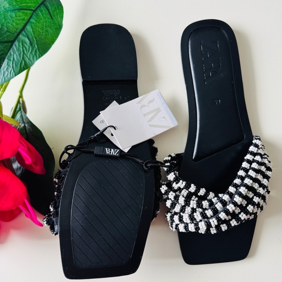 Zara beaded flat sandals - Picture 5 of 5
